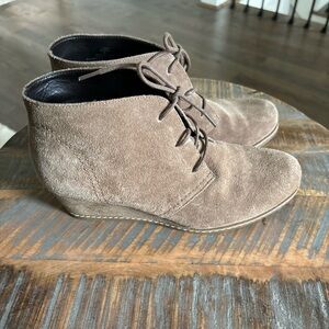 Michael by Michael Shannon size 8